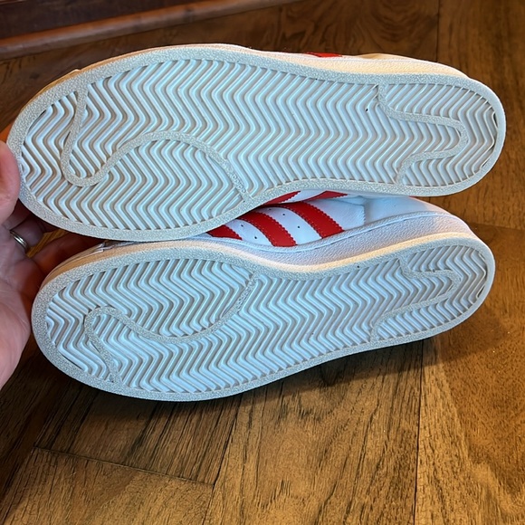 Womens Adidas Superstars artist edition size 7.5 - Picture 7 of 11